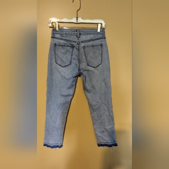 Banana Republic Girlfriend Cut Blue Jeans Size 26 with Hem Detail - Picture 5 of 5